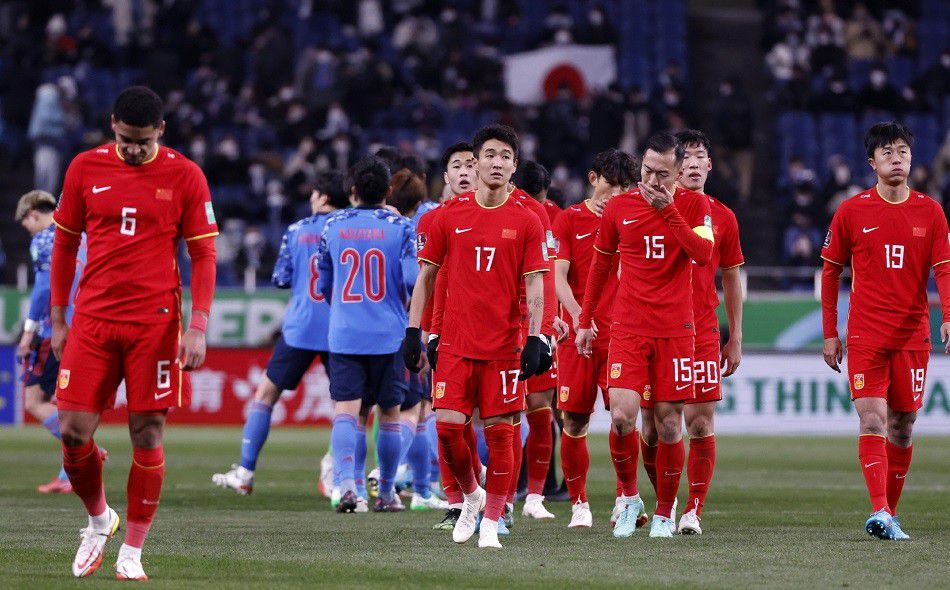 意甲-国米2-0拉齐奥3连胜4分领跑 劳塔罗图拉姆破门北京时间12月18日凌晨3:45，2023-24赛季意甲联赛第16轮，国米客战拉齐奥。